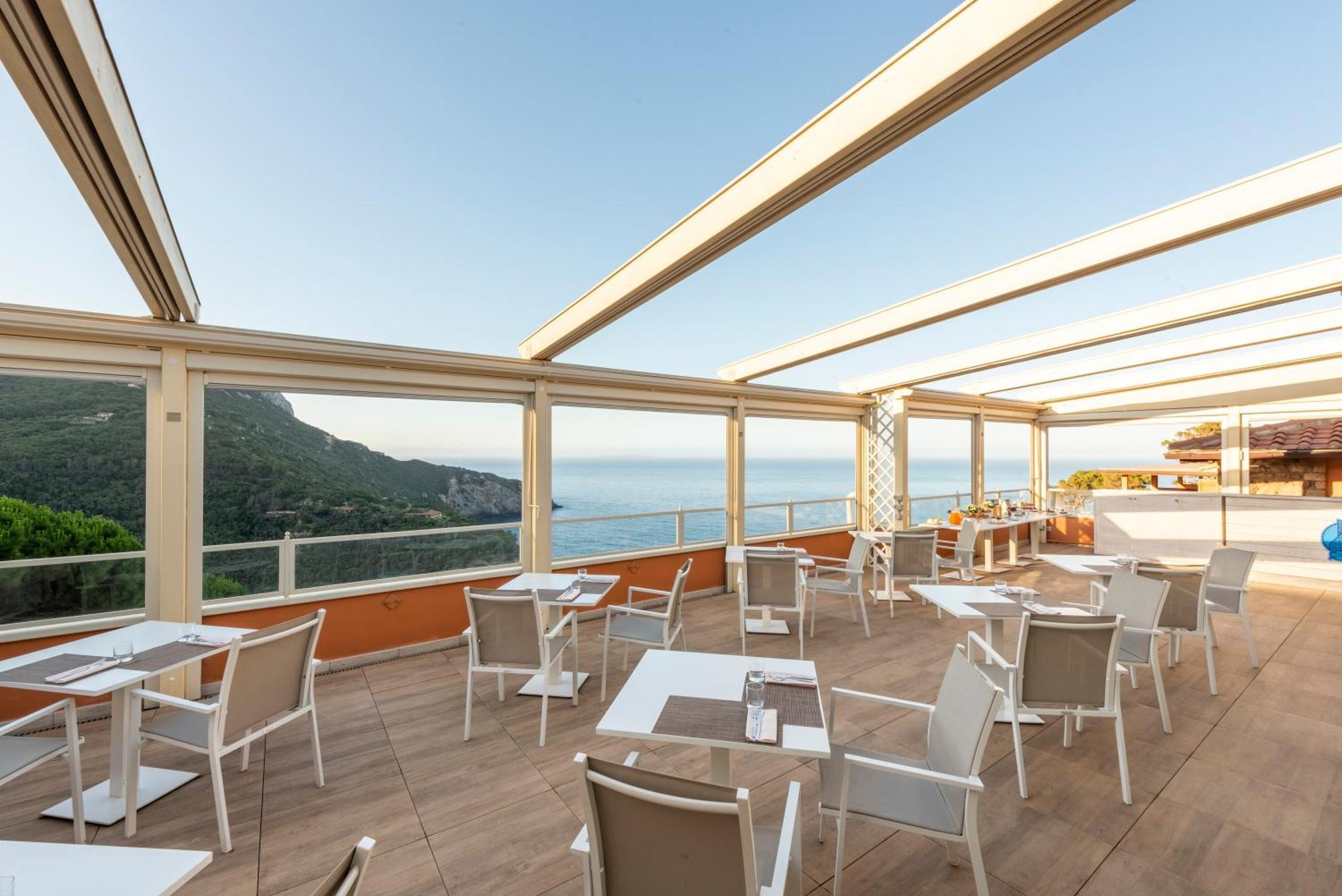 Boutique Hotel Torre Di Cala Piccola Porto Santo Stefano  Exterior foto